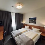 Hotel Niederraeder Hof