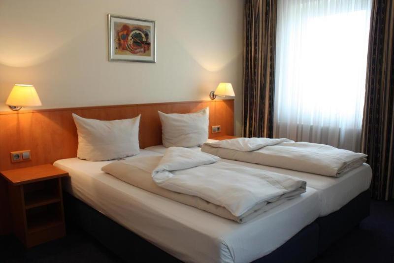 Hotel Niederraeder Hof Frankfurt am Main
